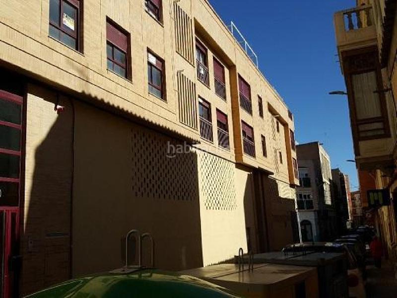 Foto 401d0844-7065-43f6-b9e8-bc0f831fa489. Parking voiture dans Almansa