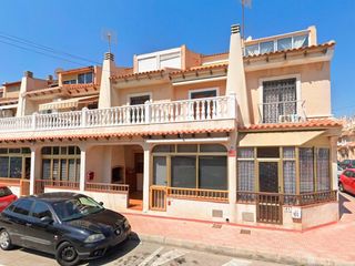 Towny house in Avenida Habaneras - Curva de Palangre. Mª teresa rodriguez funes vi torrevieja