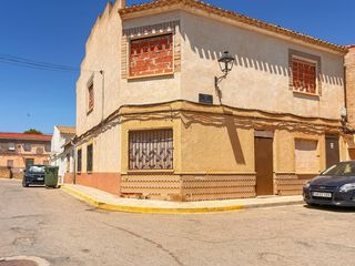 Casa in Tobarra. Cl santa barbara tobarra albacete