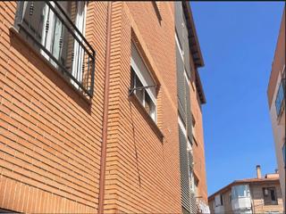Parking coche en Centro de Especialidades. Cl san isidro ocaña toledo