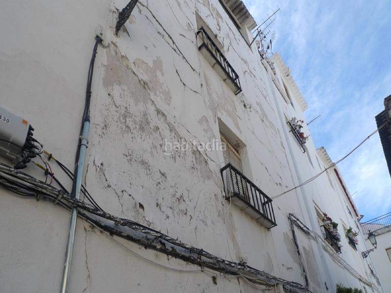 Foto b21fd389-4ade-4708-a57a-24a06edd63a9. Appartement dans Baza
