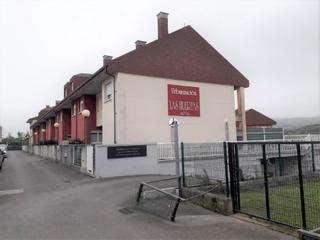 Autoparkplatz in Vega. Promo urb. huertas