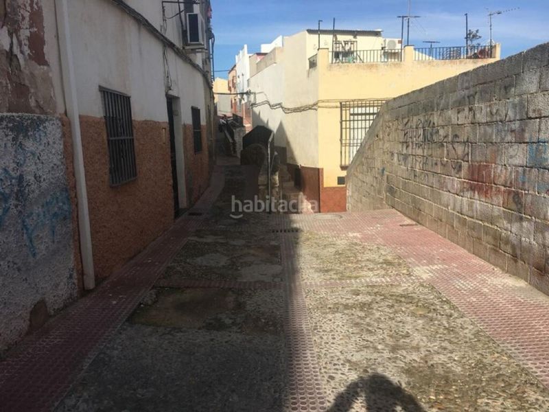 Foto 4f81bf26-2c04-4a28-ab13-76fea5054412. Casa a Ctra. Circunvalación - La Magdalena Jaén