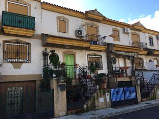 Casa aparellada a Cijuela. Cl navarra 10  cijuela granada