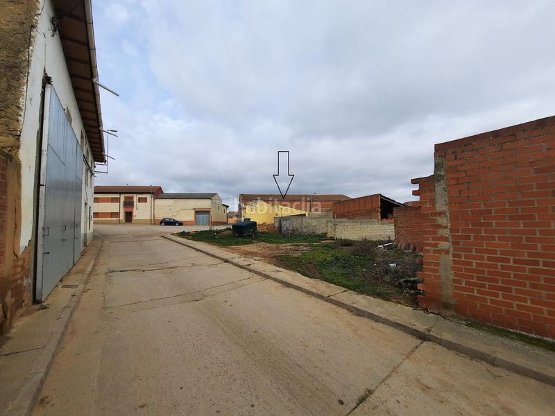 Foto c2f4161c-3ef3-480d-85de-1c2f9b48e0f9. Casa a Algadefe