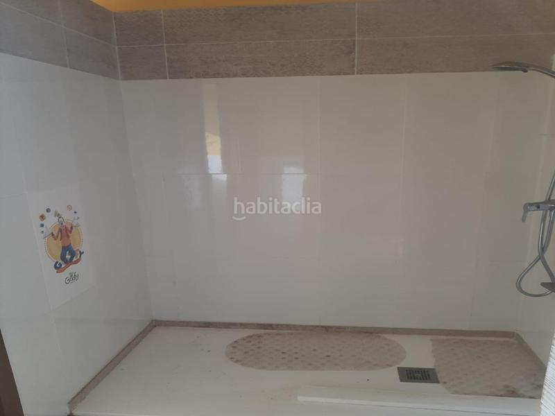 Foto 895c50fc-1b39-4b6d-b7c2-c1e44dcf97b8. Casa a Vimianzo