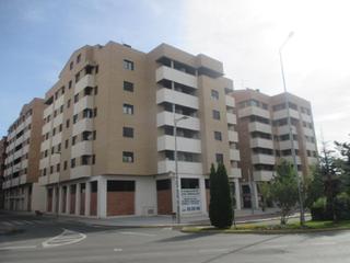 Local commercial à Binéfar. Sin promoción