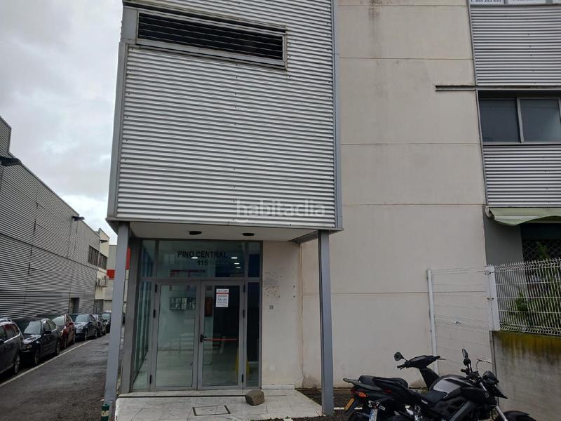 Foto add6b75d-b162-40fe-9aa2-c7f704c998ba. Oficina sin promocion en Palmete Sevilla