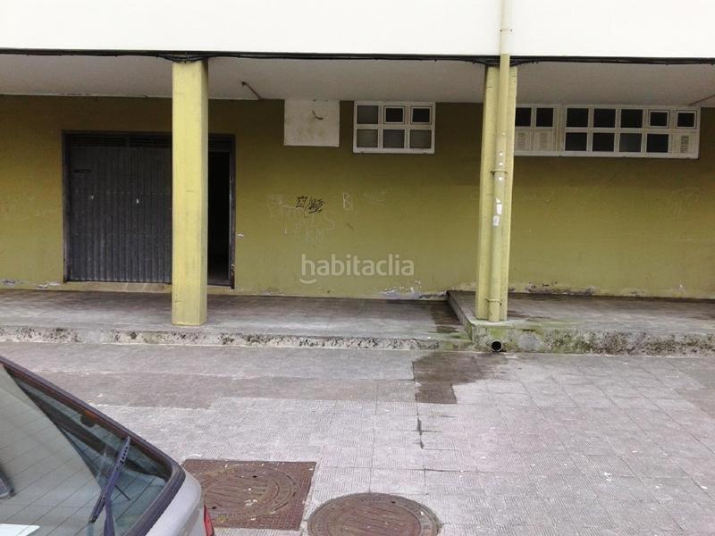 Foto f0ce21a7-e114-4cb7-9cf8-51dd60ce3610. Local comercial sin promoción en Caranza Ferrol