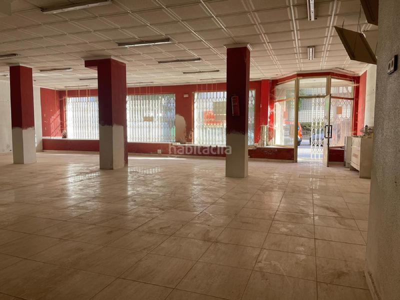 Foto 4139a3c5-c103-4753-be90-bd975c604e35. Locale commerciale in Plaza de Toros-Avenida Chapí-Trinquete Elda