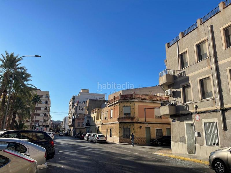 Foto 6abba4e7-b31d-4461-b4fa-fab37af2ea9d. Locale commerciale in Plaza de Toros-Avenida Chapí-Trinquete Elda