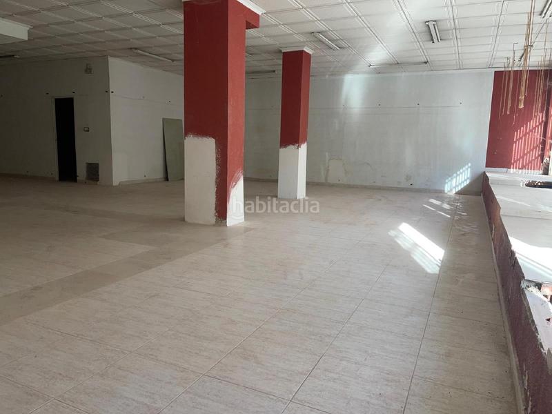 Foto e4dab6ae-3a4a-40cb-b1f2-cb8c5ed88d8c. Locale commerciale in Plaza de Toros-Avenida Chapí-Trinquete Elda