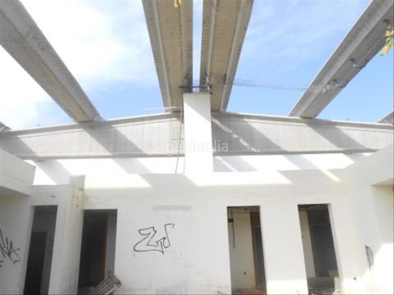 Foto 836481ca-c2a5-4b1d-961a-363a69ea9cd3. Industrial building in Benamocarra