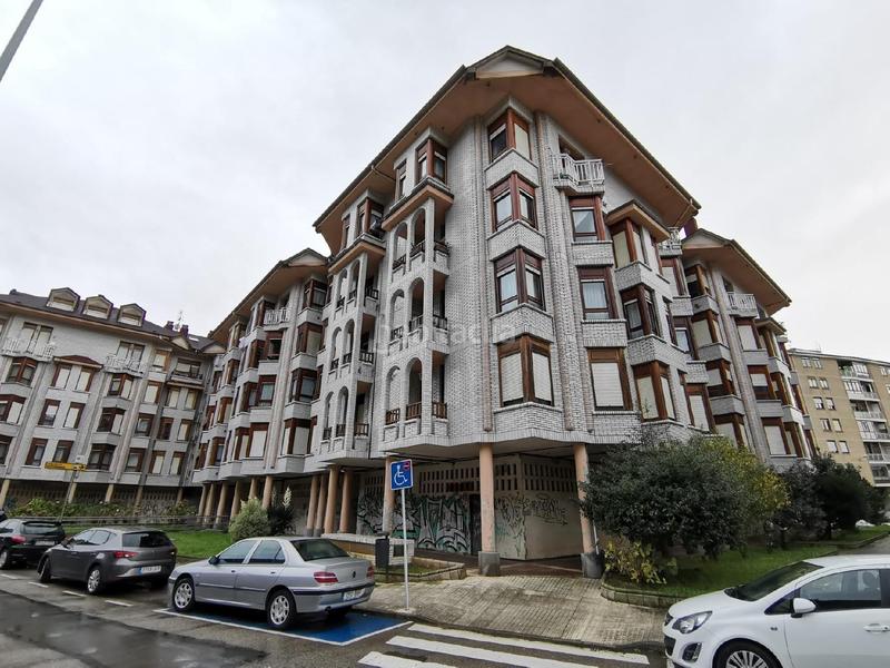 Foto 88872d65-689a-49cf-8d7b-5cdc94729842. Local comercial sin promoción en Santoña