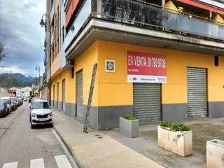 Local commercial à Sants Patrons. Naranjo 105