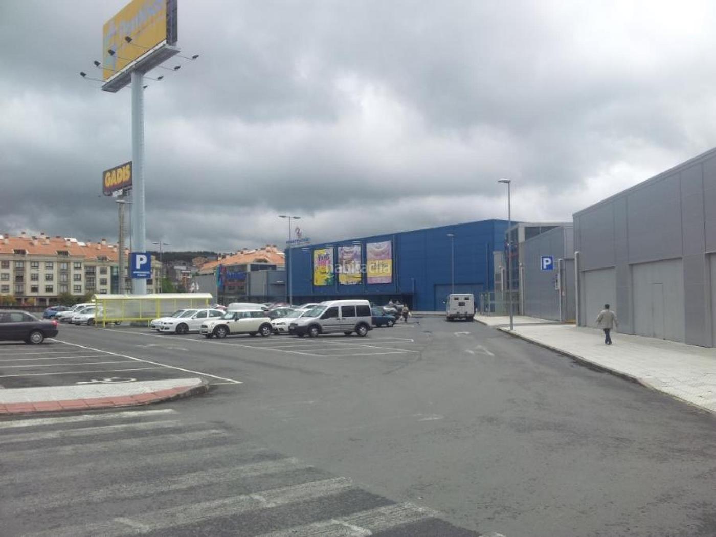 CENTRO COMERCIAL PONTIAS Laln