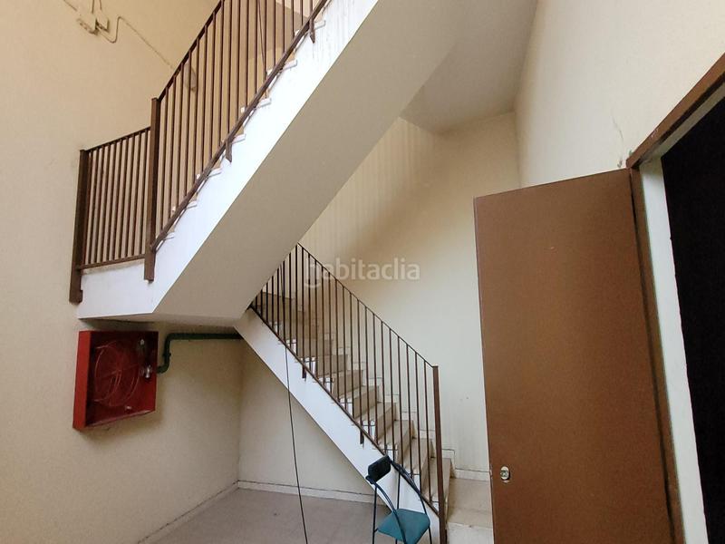 Foto 55aceb66-57f3-4ca1-98a9-e762fb93d5af. Nau industrial a Venta del Olivar Zaragoza