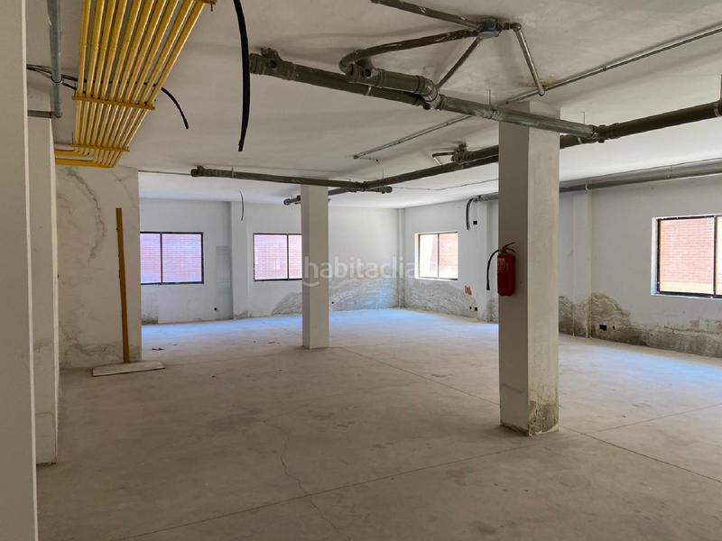 Foto 13f745f7-5165-45c5-ae17-a93d56110617. Geschäftsraum in Covaresa Valladolid