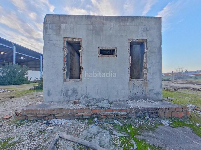 Foto 23b3b27e-34d5-4a2a-91bd-a34fc1d402e4. Bâtiment à usage industriel dans Bailén