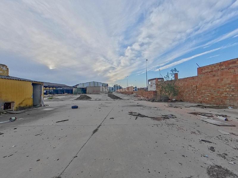 Foto 677b9b06-3fef-4a95-bebc-8ed3837ce973. Bâtiment à usage industriel dans Bailén