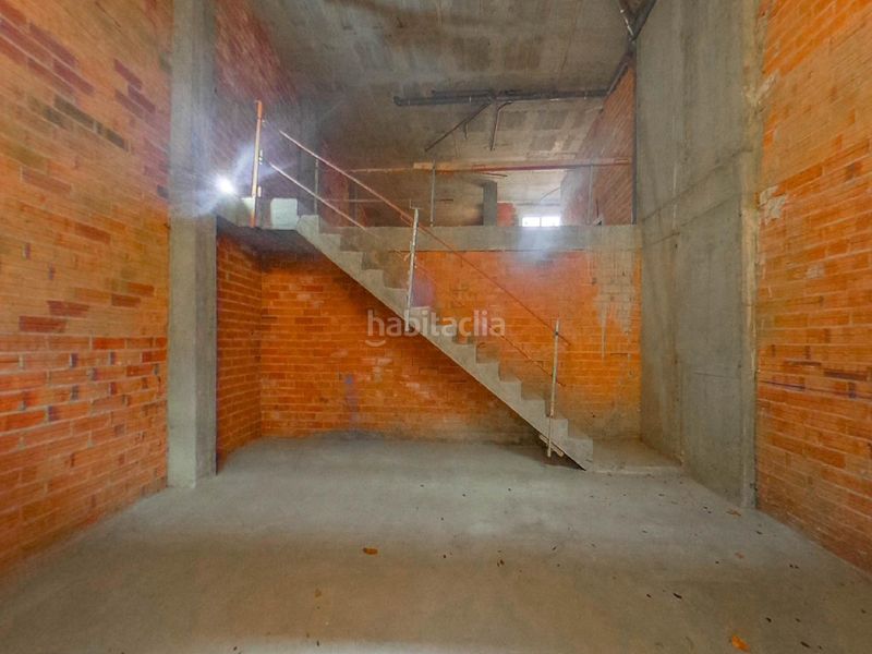 Foto c7f7205e-e3a2-42e5-9d84-bcd8a9c4fec8. Local comercial a Valls