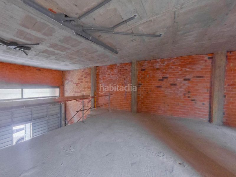 Foto f26f54bf-5b5a-4f99-8635-045d289d1f0a. Local comercial a Valls