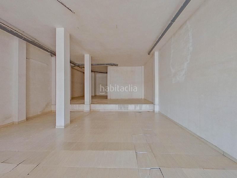 Foto 15ea8e6b-9ed5-4c9b-b4ef-12403159a192. Locale commerciale in Barri Mion - Puigberenguer Manresa