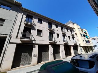Parking coche en Estació de França. Angel guimera 14