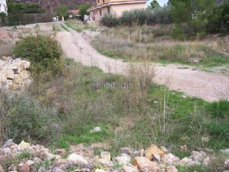 Foto e0f765fe-e645-4460-a880-8481276d6c6c. Terreny residencial a Bugarra