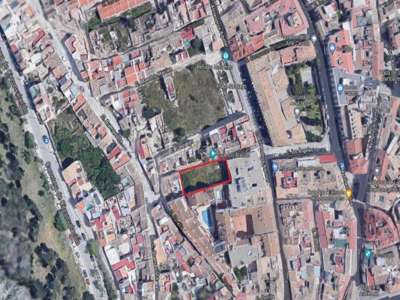 Foto 676ce543-d93f-4c36-8db5-0543ba4e5fdc. Wohngrundstück in Ctra. Circunvalación - La Magdalena Jaén