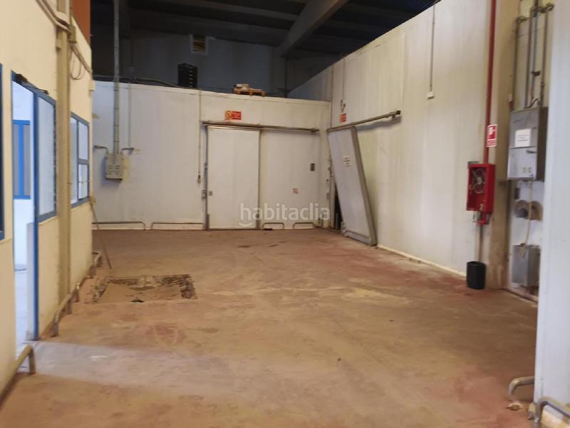 Foto 9ea1b749-2490-42b9-b3eb-12cb8b734a48. Capannone industriale in Avenida Cataluña Zaragoza