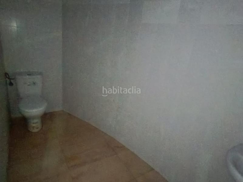 Foto 2d1f5a62-0462-416f-bead-afb80257e722. Local comercial a Estació de França Mollet del Vallès