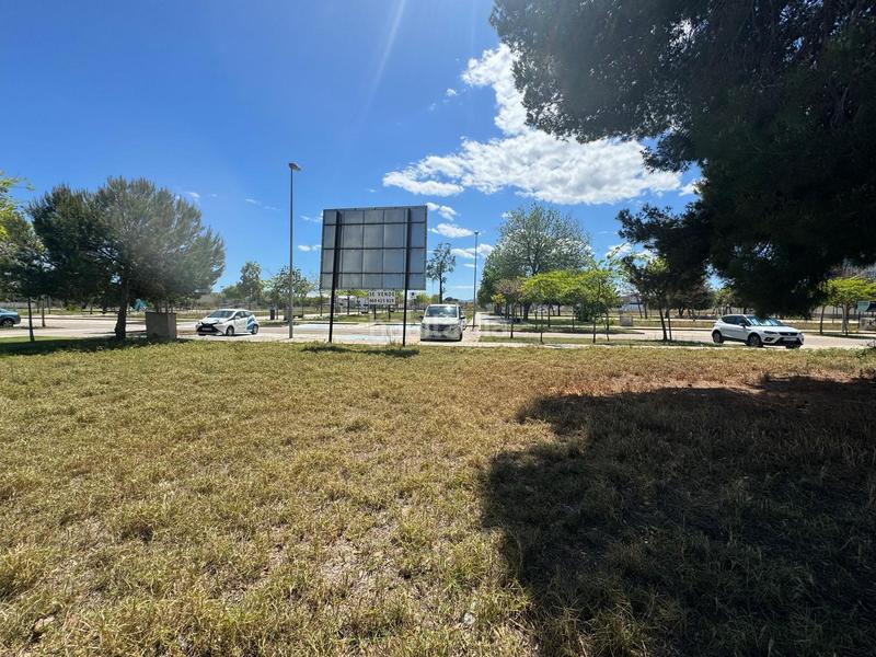 Foto 2704ff83-3647-42f4-a271-8596bf0cb9aa. Terreno residencial suelo vinaros en Centro Comercial - Capsades - Hospital Vinaròs