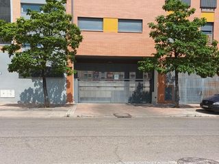 Car parking in Ensanche de Vallecas-La Gavia. Juan antonio bardem madrid