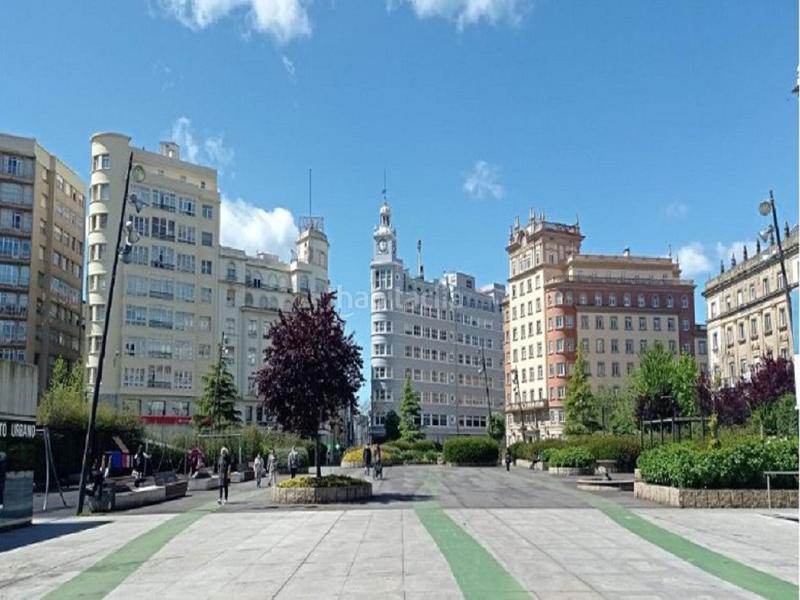 Foto 31c56e4f-72fd-4e72-b3e5-677917426701. Locale commerciale in A Malata - Catabois - Ciudad Jardín Ferrol