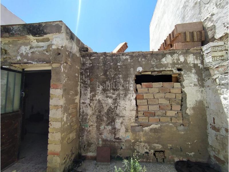 Foto 1c6b7fa0-2993-4345-b190-3b37fbb9588f. Casa a Lora del Río