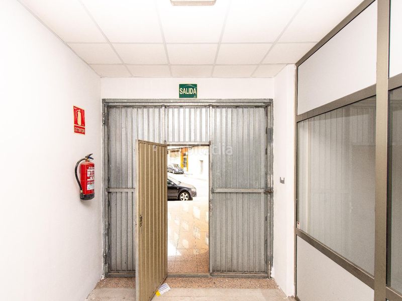Foto 04b6b1c8-1b44-4c61-9a31-18cf763c6fd0. Local comercial a Bergondo