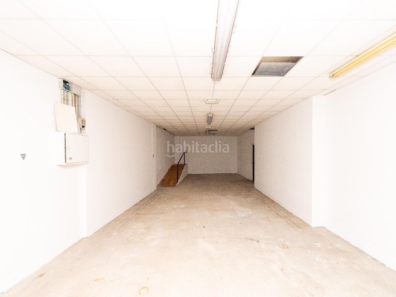 Foto 06872cae-a6c2-4101-9019-b5cd8c977985. Local comercial a Bergondo