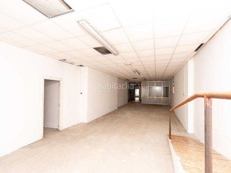Foto 421d1f27-e43e-4ce7-aff3-ac823bf0db87. Local comercial a Bergondo