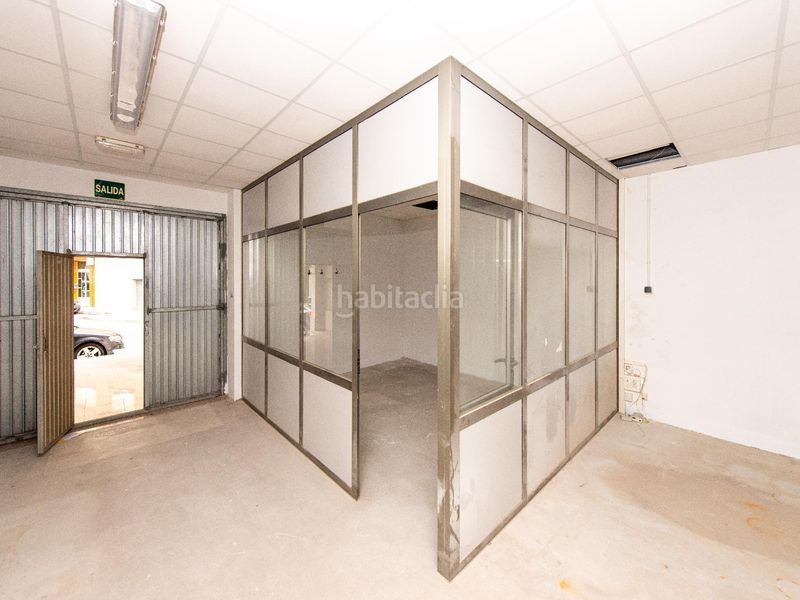 Foto 575da07e-e3cc-420a-824e-e0a639ee5f39. Local comercial a Bergondo