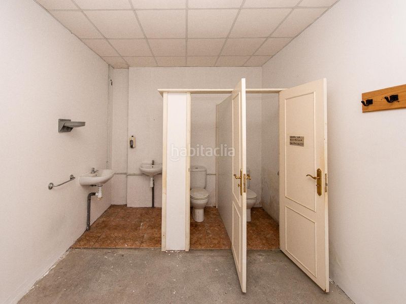 Foto 7bf20f78-967a-4aed-853f-29e2abcf3edf. Local comercial a Bergondo