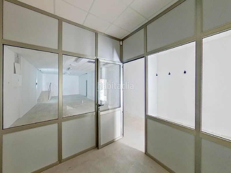 Foto 8ec6b7b1-e84a-4c9b-bf3d-fd7ba9c42075. Local comercial a Bergondo