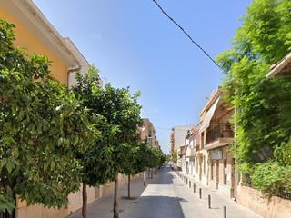 Car parking in Centro. Colon