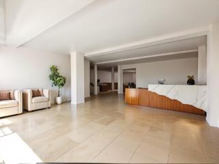 Local commercial à Baza. Ronda de baza