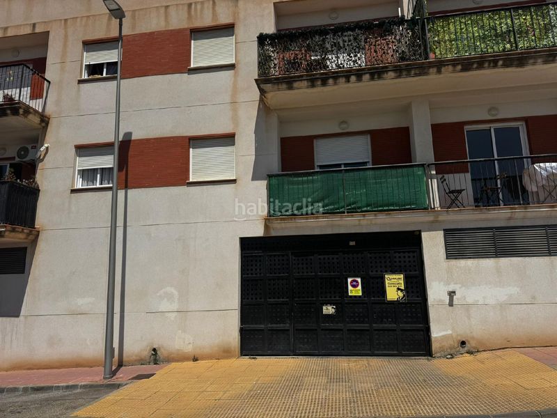 Foto d334ddfb-3d4b-4c4a-851e-62fd0390aa3b. Aparcament cotxe a Vera ciudad Vera