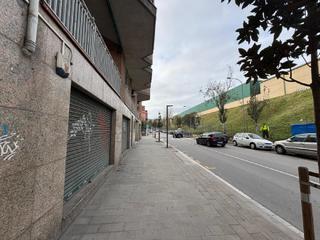 Aparcament cotxe a Montcada Centre - La Ribera. Turo del