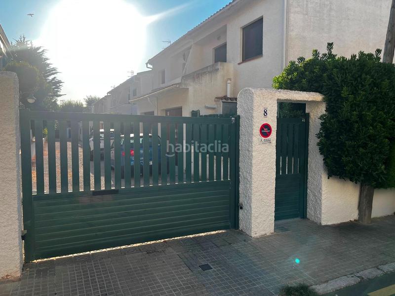 Foto e348ca16-3065-41d7-9b57-1e90a881b1f4. Chalet casa adosada c paris en Bardaji-El Molí de Baix Cubelles