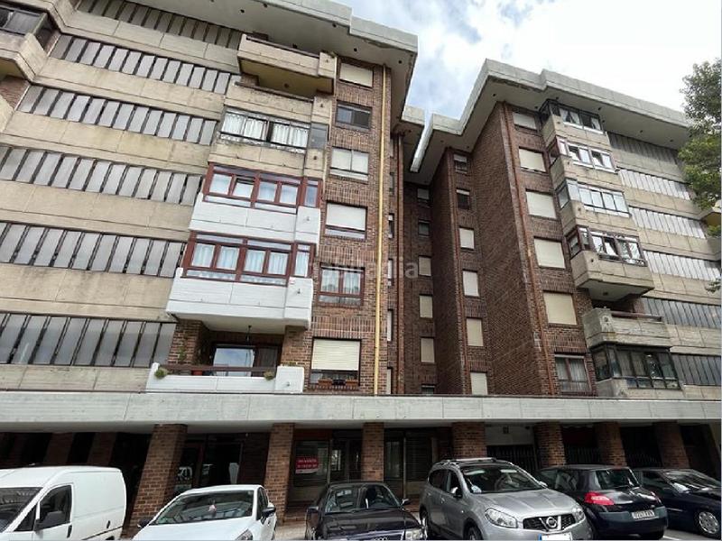 Foto 89a128a9-fc9e-4587-8168-def878de94de. Local comercial a Alisal - San Román Santander