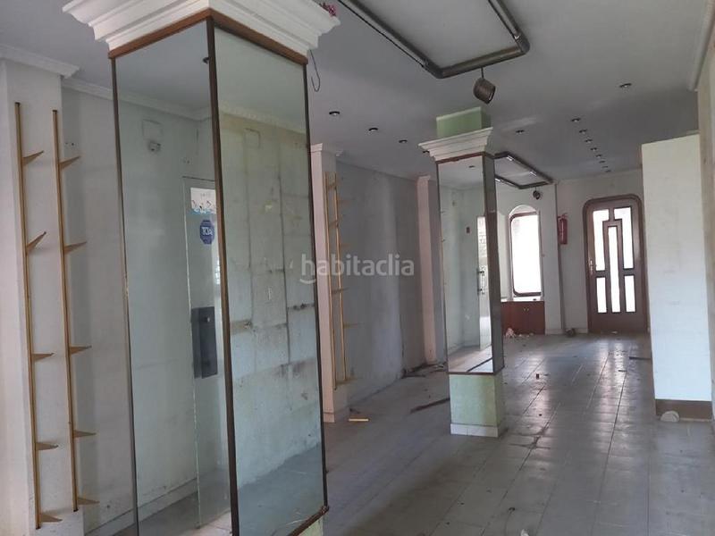 Foto b1a24d15-06e7-457c-92a4-b071bd38707a. Local comercial a Alisal - San Román Santander