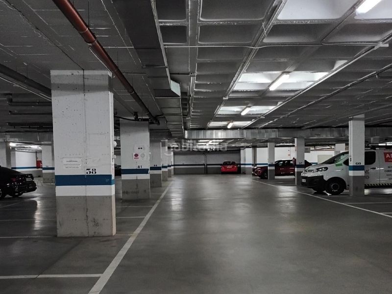 Foto 48f67a96-5dfa-4429-bc8f-f8dcbe8a3c6c. Aparcament cotxe a El Rosón-Kelvinator Getafe